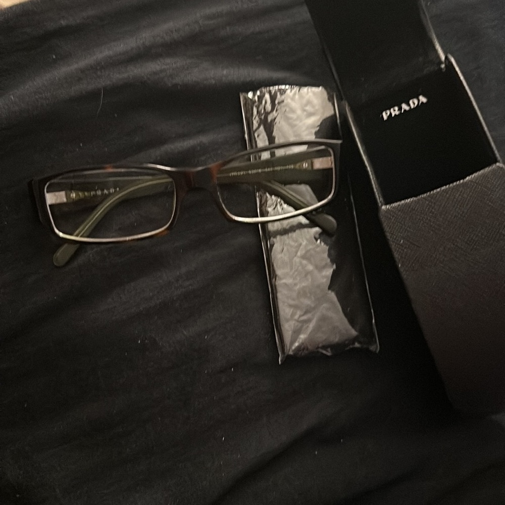 Beautiful Prada Frames - image 1